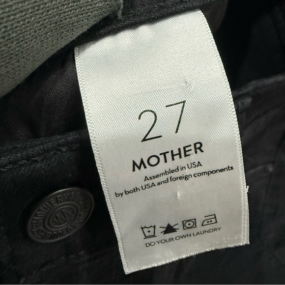 Mother Jeans The Weekender in Not Guilty - Picture 8 of 9